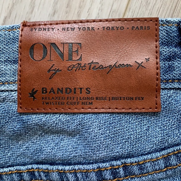 One by OneTeaspoon Bandits Relaxed Fit Jean Shorts size 26 - Picture 5 of 5